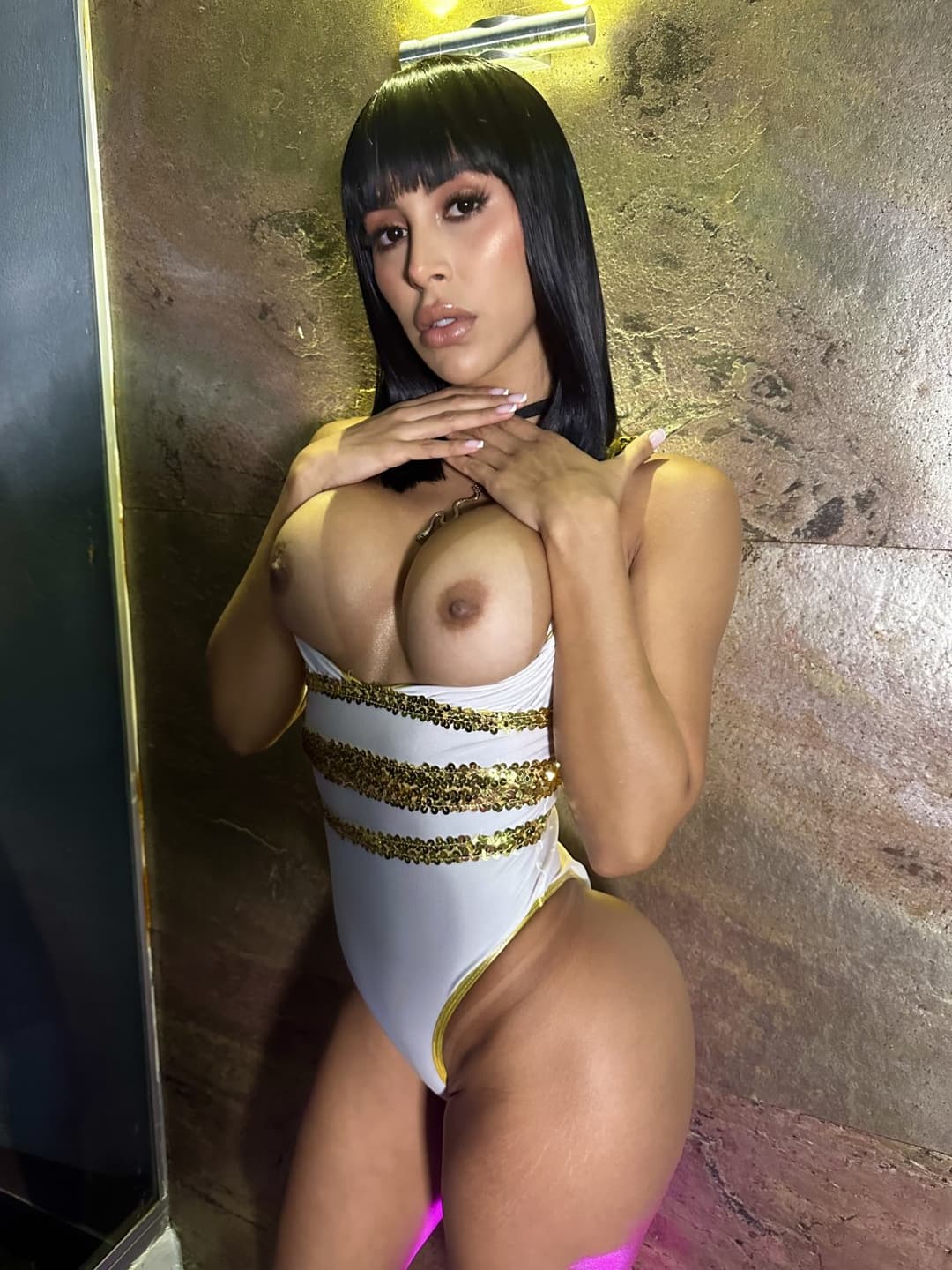 DahynOficial leaked brunnete