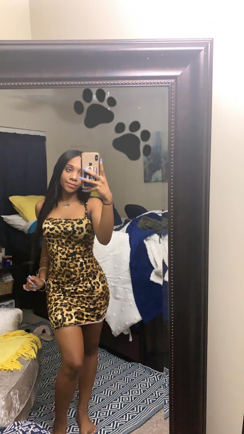 Sexy casual ebony babe mya