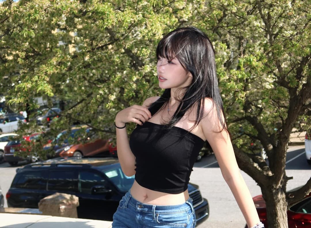 Fucking Perfect Asian ABG - Chinese ABG with Perfect Smile and Body - Tight Asian Body