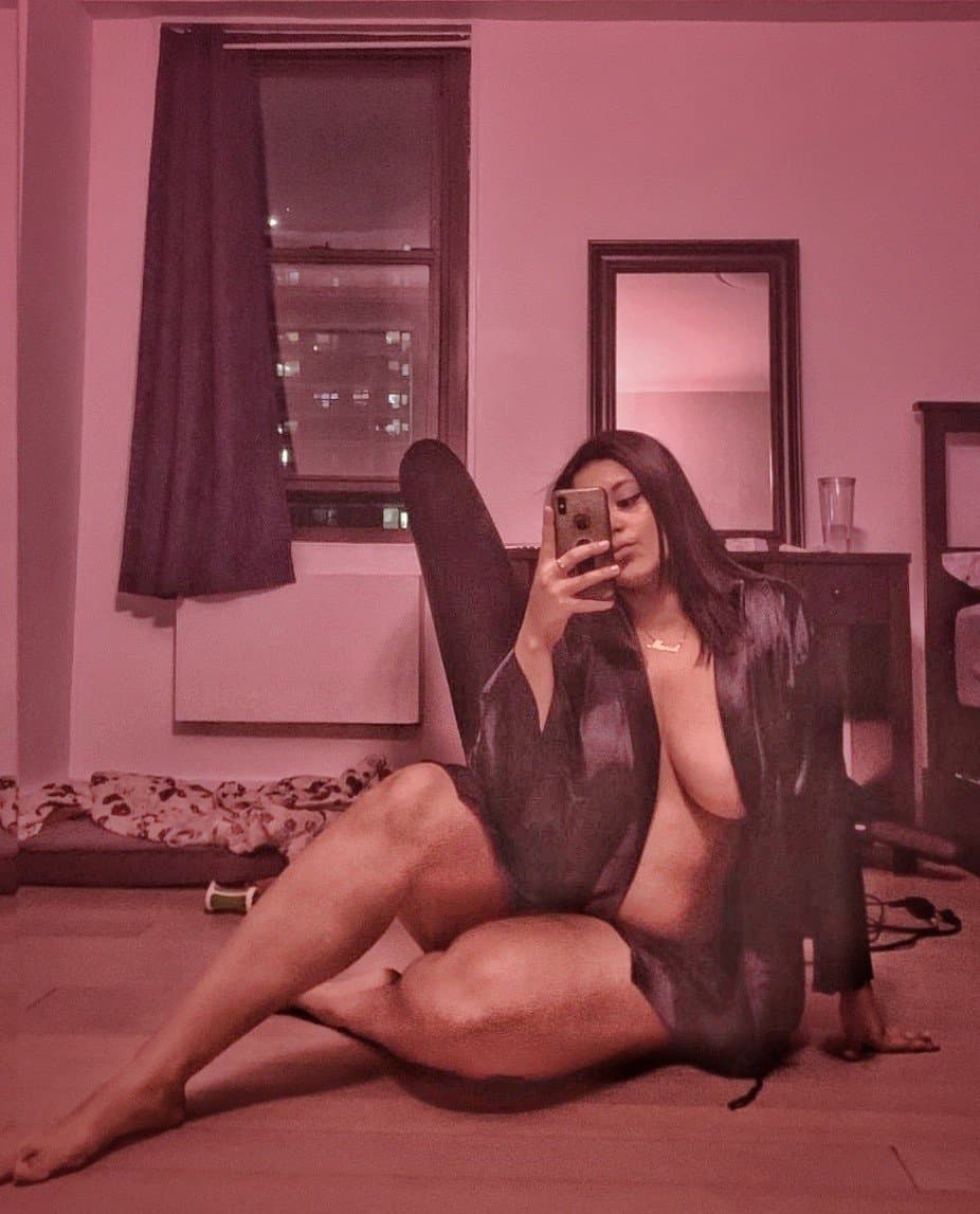 Click to view full size Downstate Thic Latina - Mariah O - P3