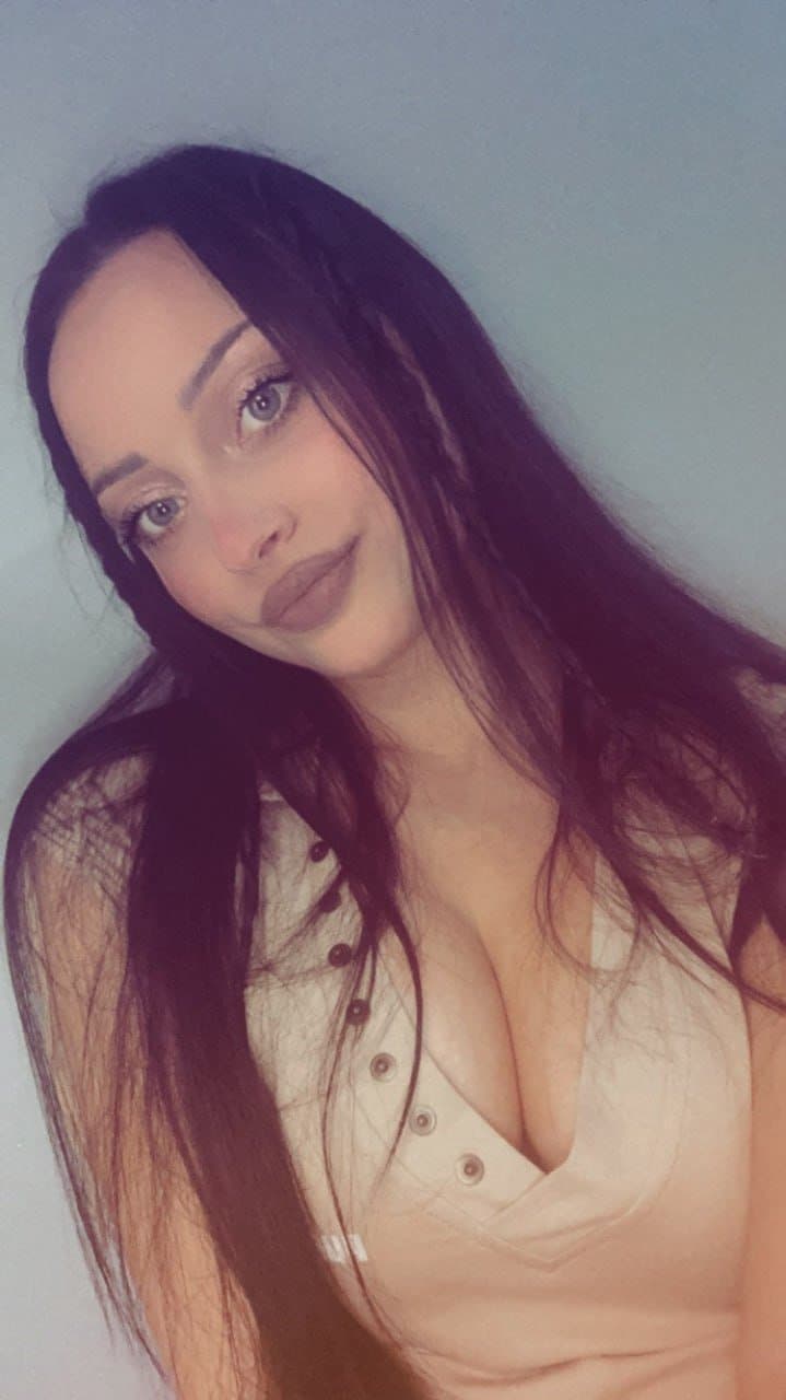 Sluty little 22yo sis Regan