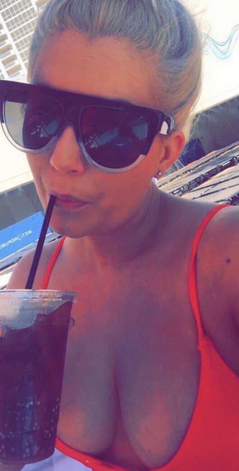 Dirty cumslut aunt begging for cum or bbc if she can get her hands on it or mouth