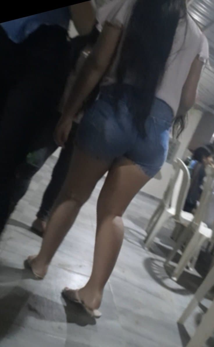 karla lorena heredia salinas espiada, no se da cuenta, amiga