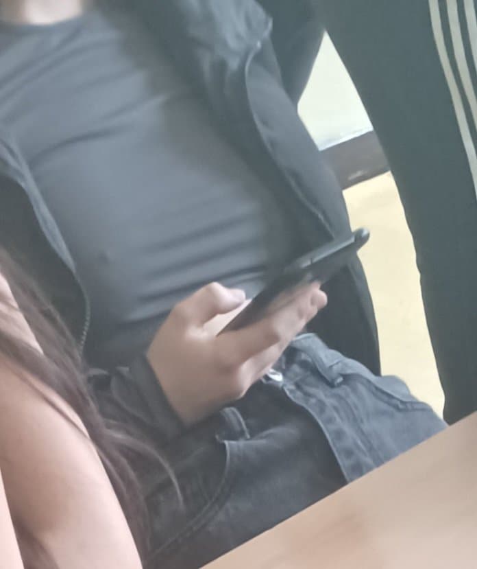 Rate creepy shots of my friend