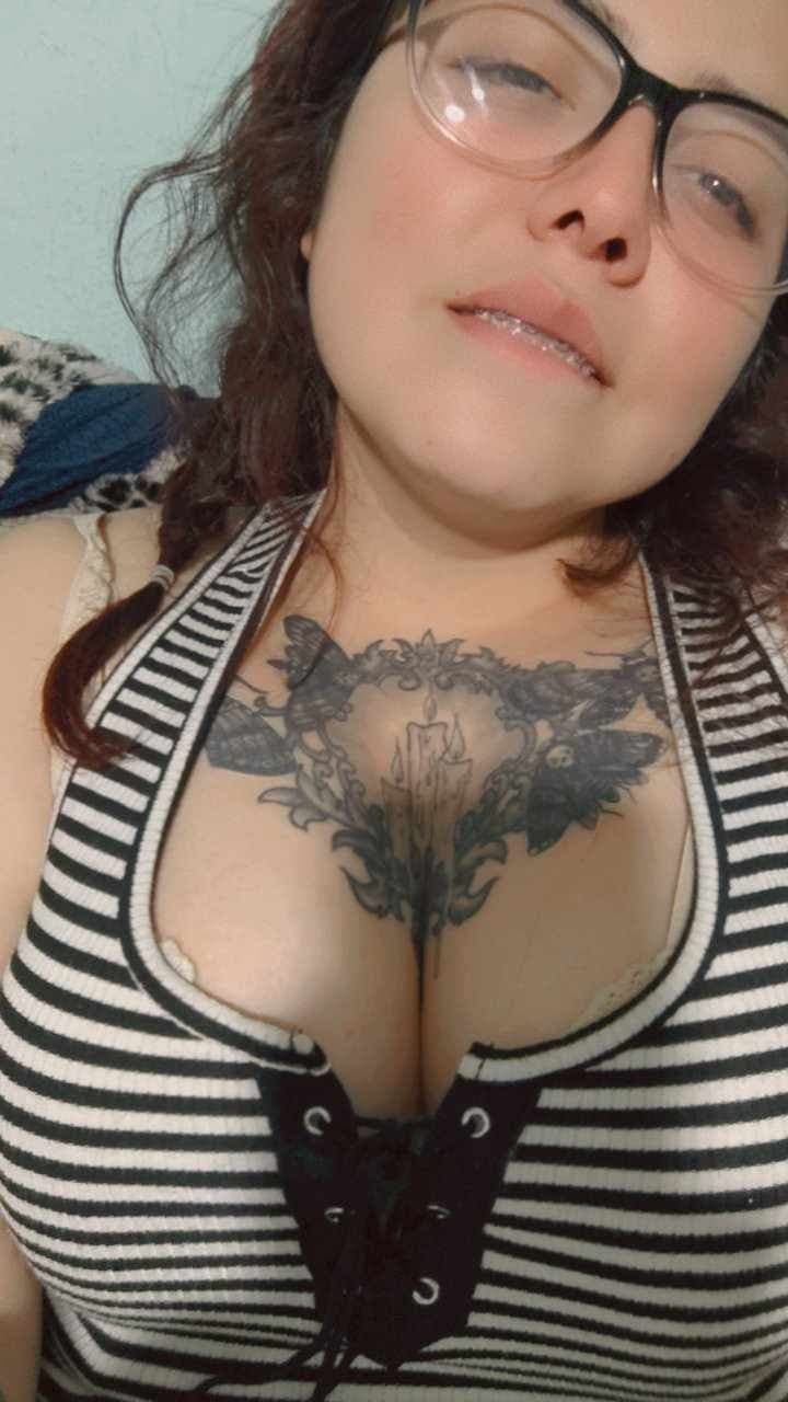 Click to view full size Puti esposa