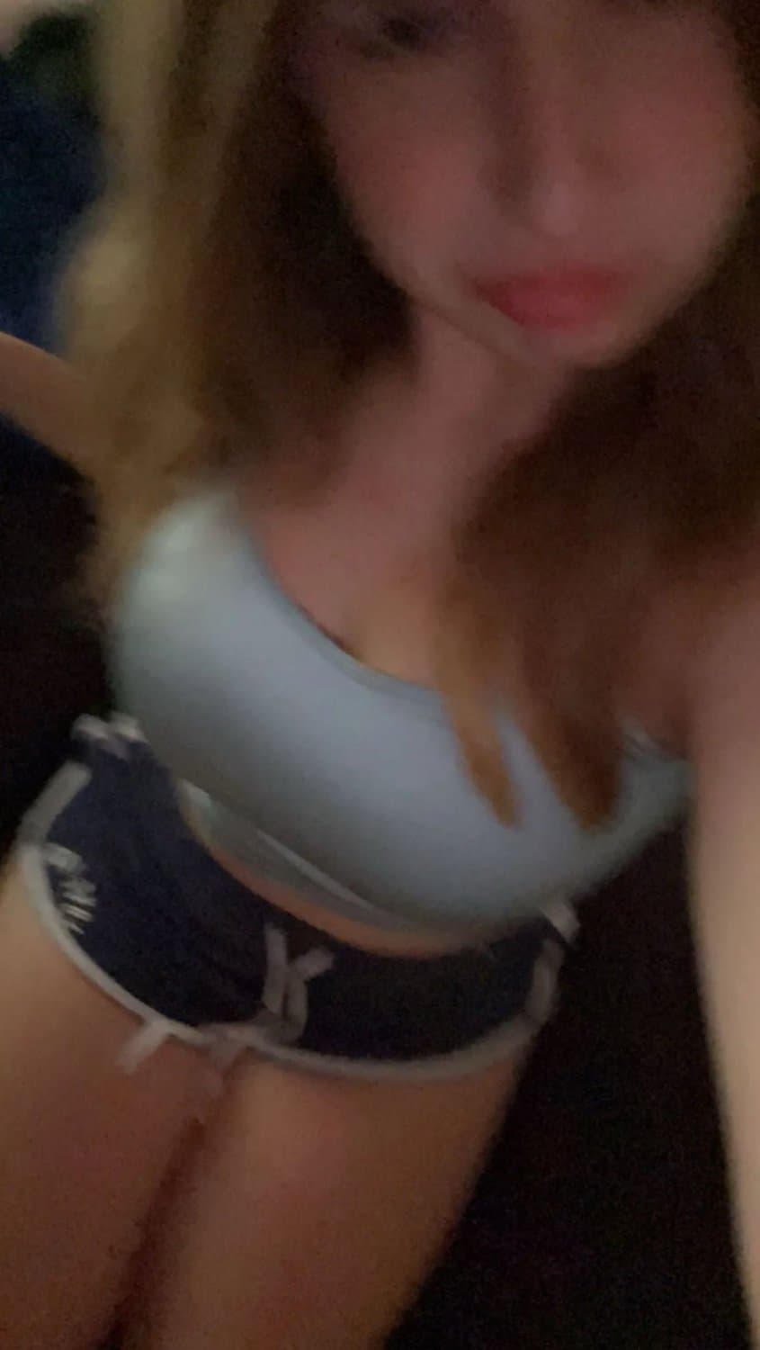 fat ass bubble butt pawg emma melka (lmk if yall want creepshots)