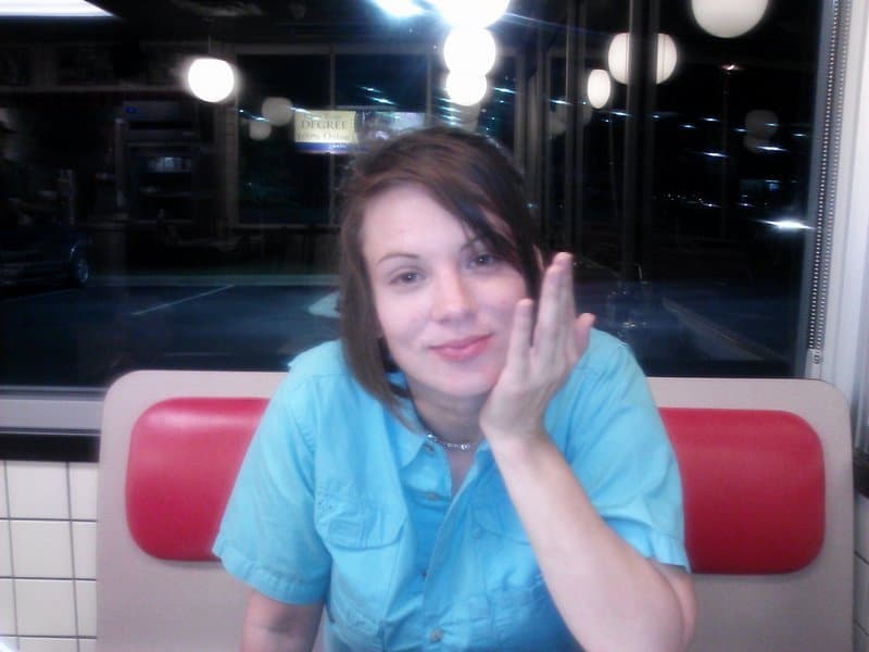 Click to view full size Wifeslut Brittany loves sucking black cocks