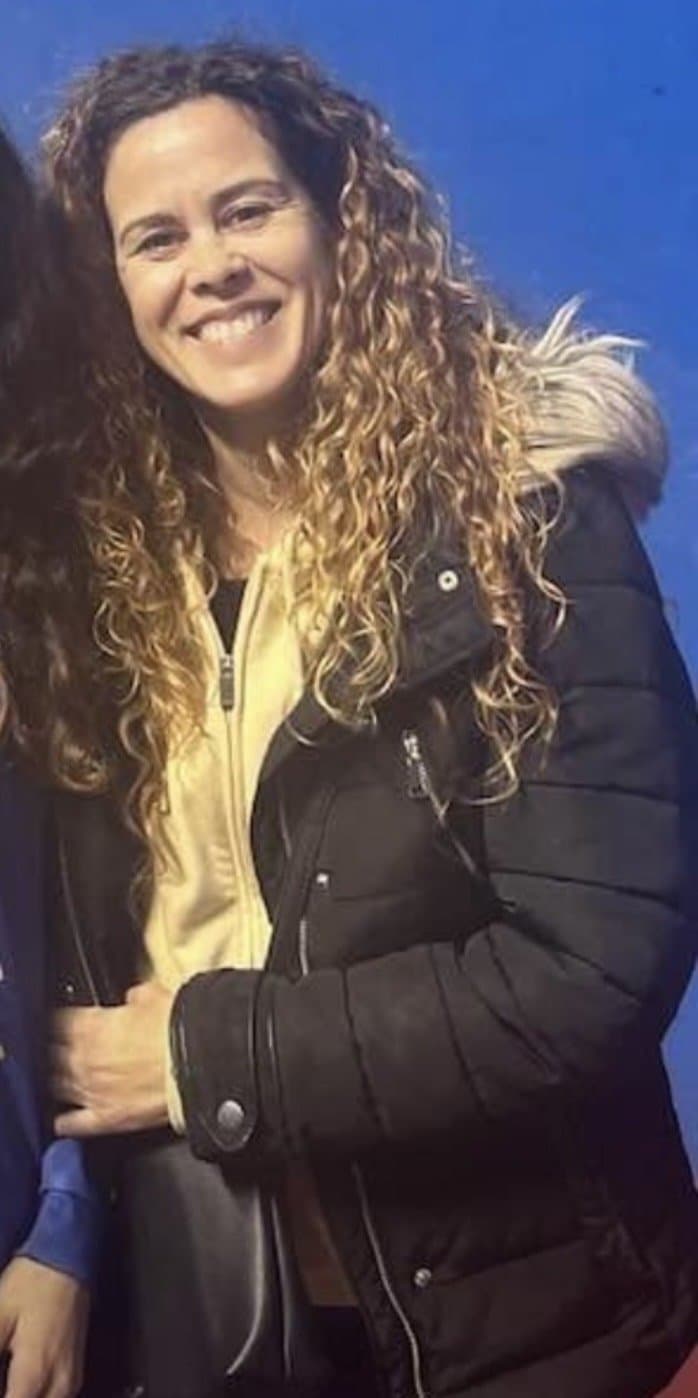 Macu,una mami canaria muy puta ansiosa por una buena polla que la haga gozar como una puta perra