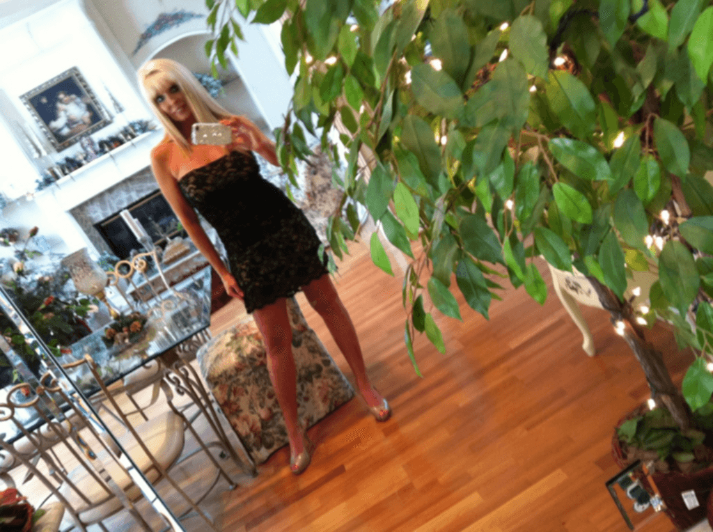 Sexy Grandma wants to be a webslut