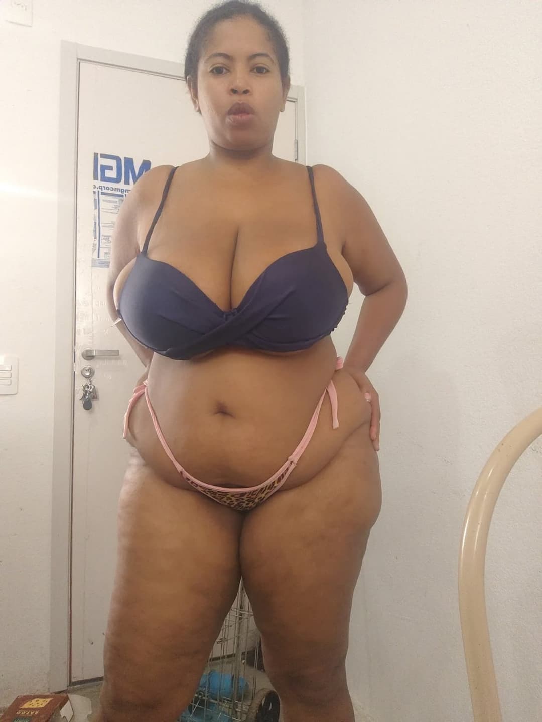 Gislaine gorda rabuda e peituda