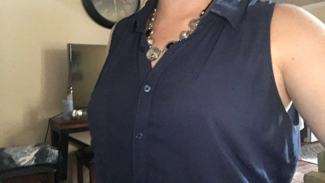 Click to view full size Julia nympho