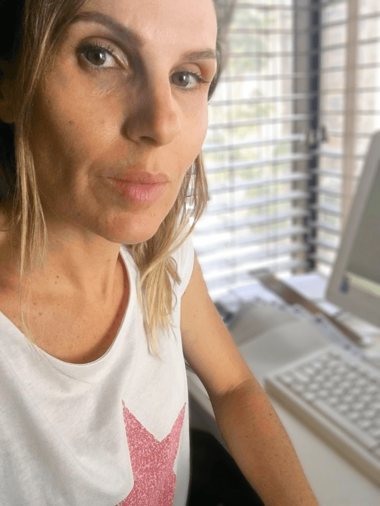 My First Post! Mi Primer Post! Anastasia HotWife! Esposa Loba Selfie Lover Real Amateur MILF