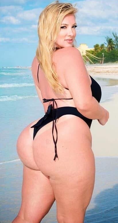 Click to view full size Taya Christian The Doctor Bae Sexy Doctor