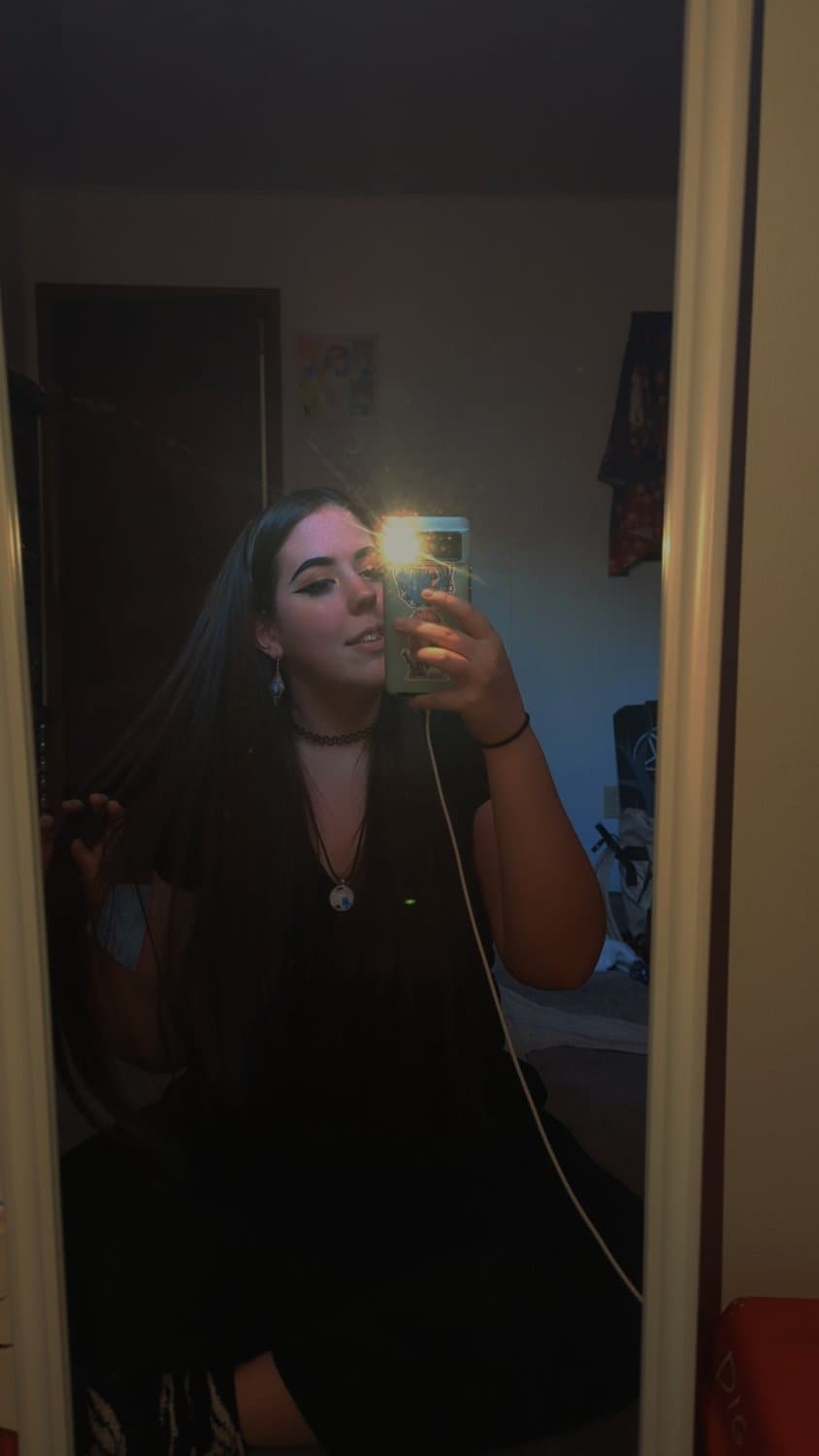 looking for nice no limits dom ? 22 y/o sub Mads ? Kik: eternaflamer, Discord: sadmads.jpg