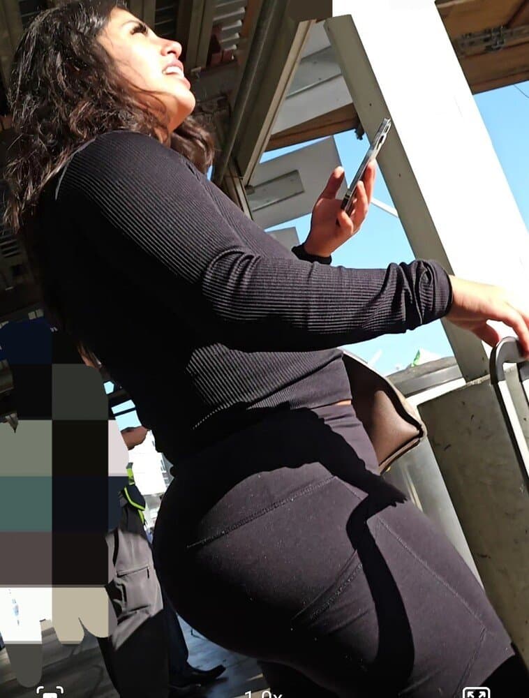 Sexy Thick Middle Eastern