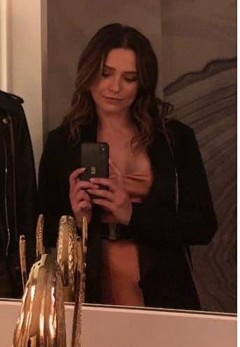 Sophia Bush is so Fucking Sexy what Great Banging Body! she makes for a Great Cum Target ??