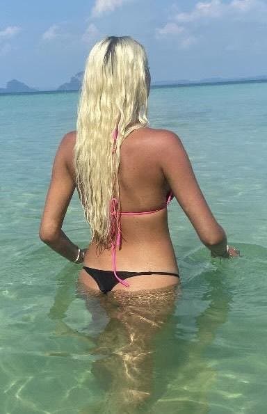 Sexy swedish big tit big ass blonde in bikini needs cock and cum