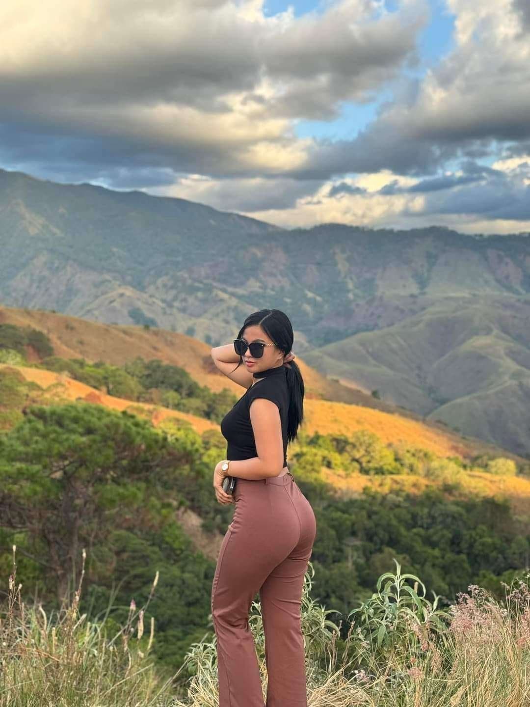 Kyla, 19 | Slim thick Asian babe shows off her curvy ass and hot tits