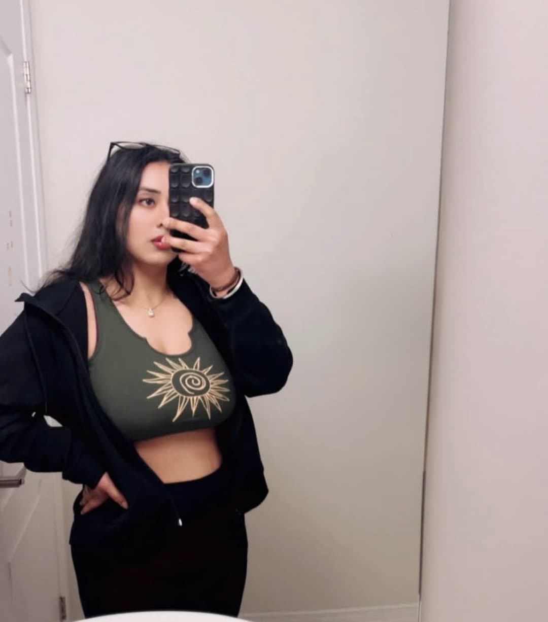 My Indian desi bhabhi hot ass big boobs bitch loves to share her daily photos for me to ?