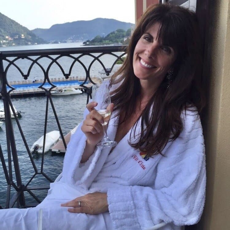 Catholic MILF Dee Is A Whore! (Penance Needed)