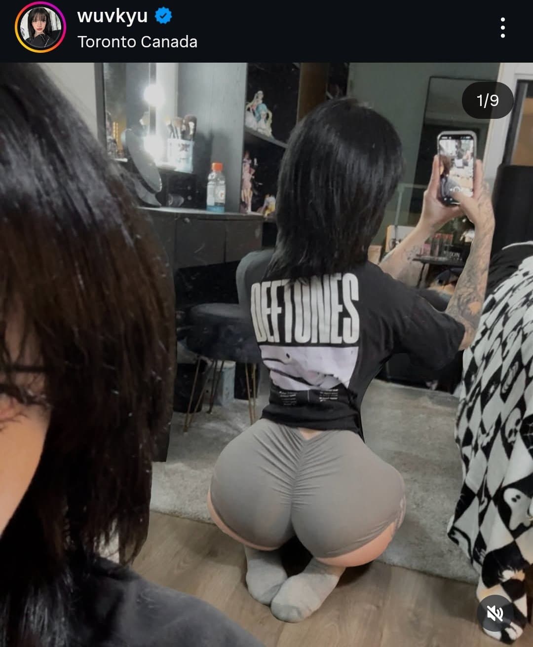 Ass x feet view ?????