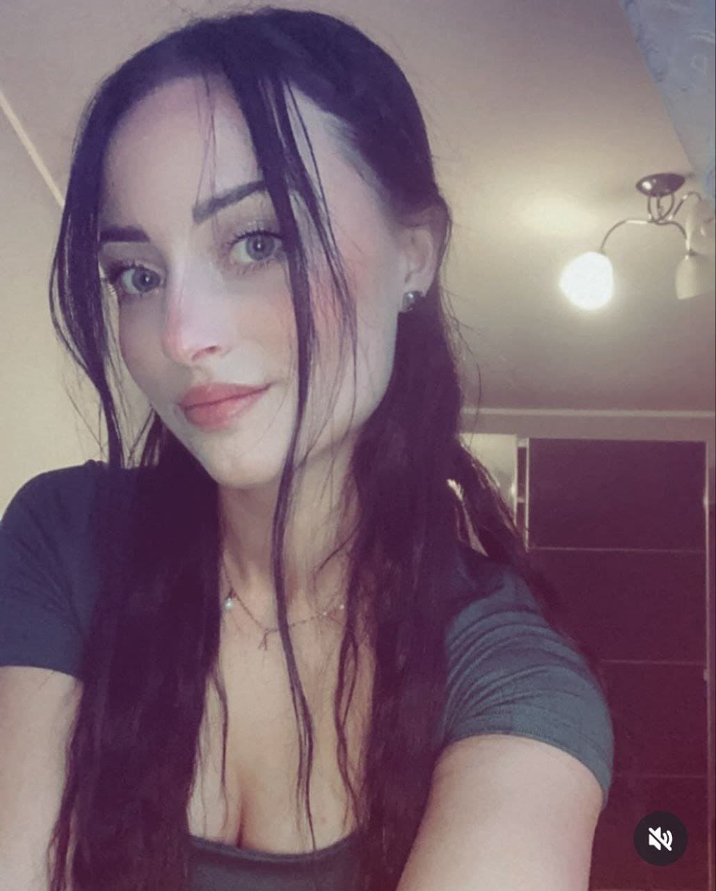 Sluty little 22yo sis Regan