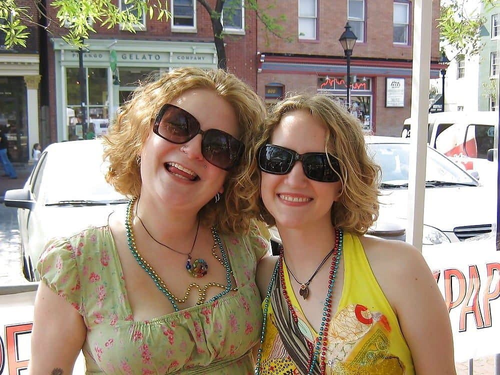 Melanie, a wife cum slut showing her cunt