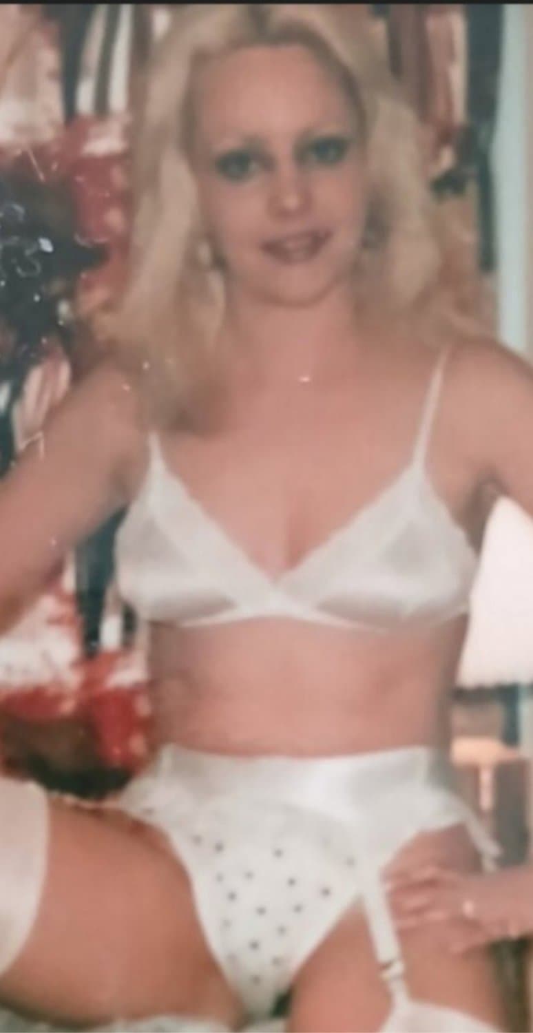 DELICIOUS WHITE PIG MEAT FOR ROASTING!