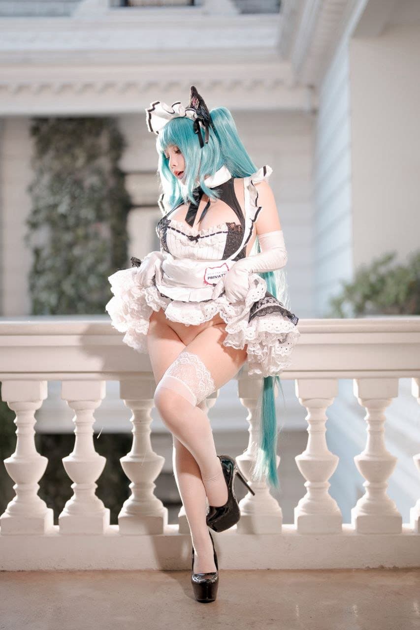 Sayo Momo Nikke Cosplay