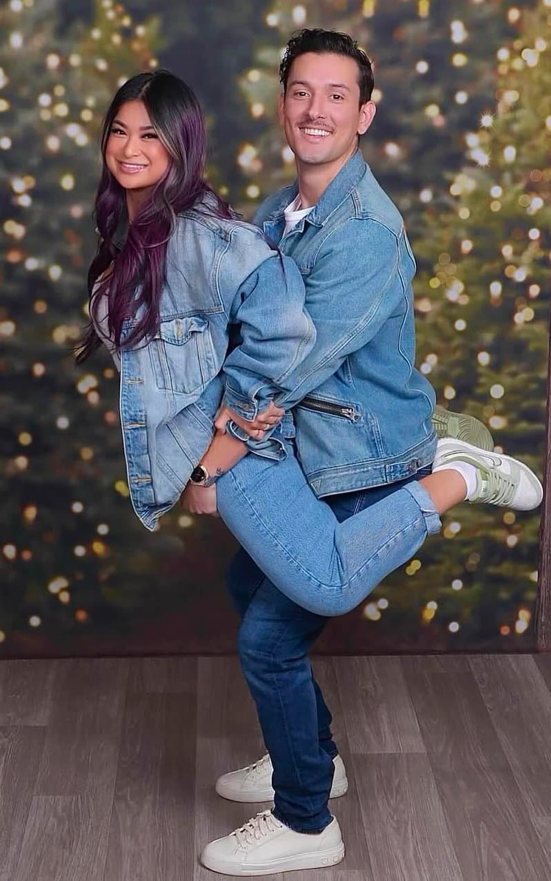 Married Asian slut wife Niki sucking off other men Blowjob