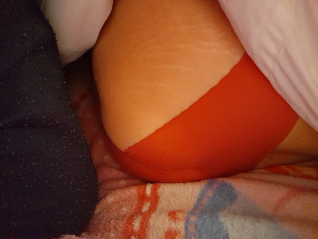 Rafayblanca González bien ??siempre trae los calzones  porque todos los días se la meto por