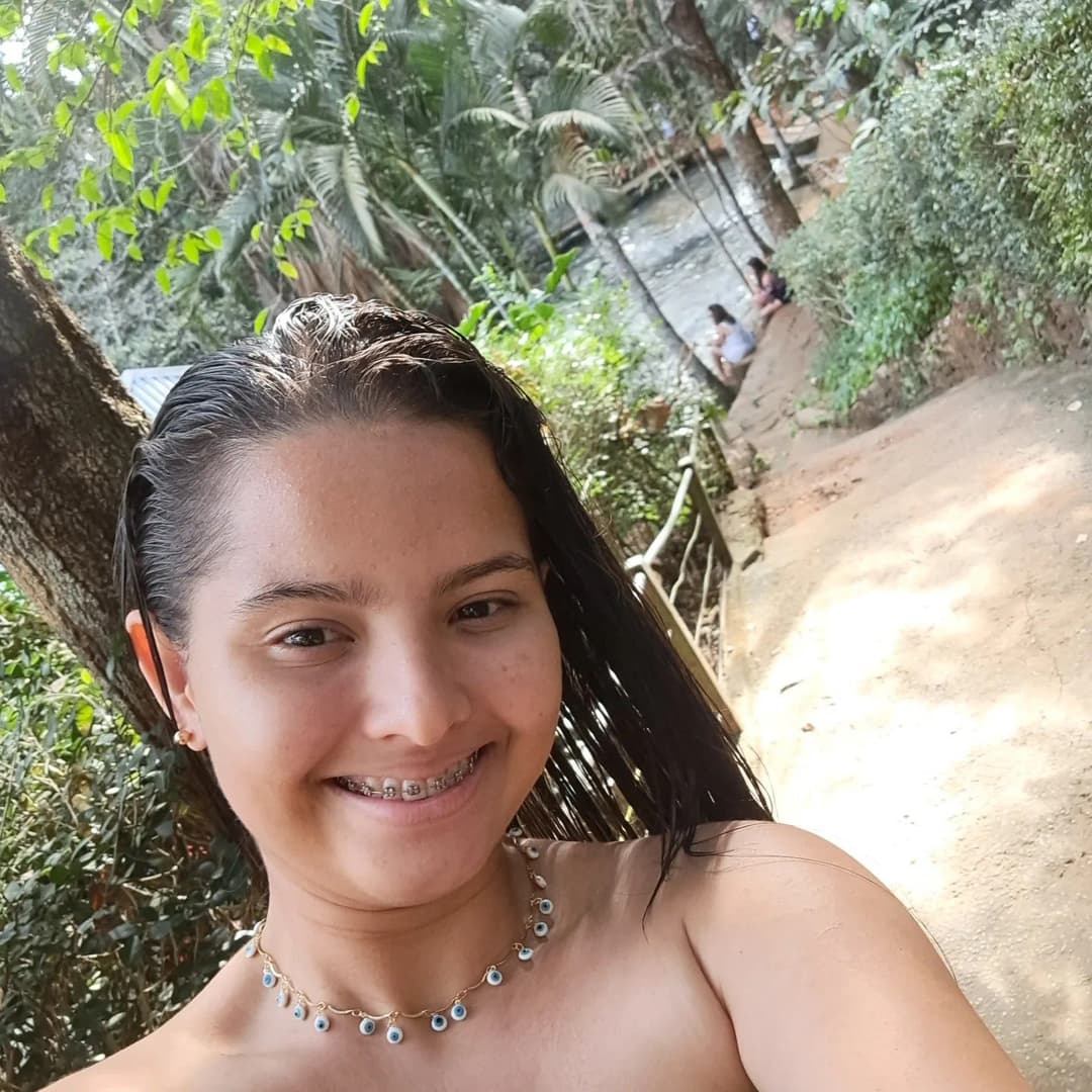 Leana lovings and Cecilia Alves