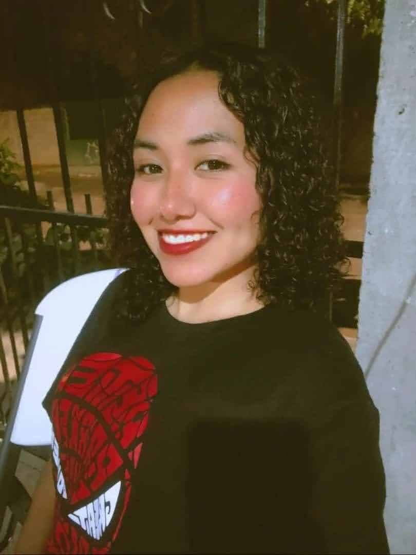 Perrita morena culona filtrada y exhibida