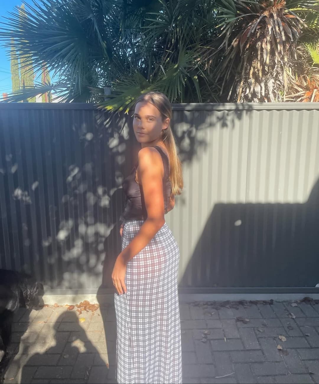 Sexy blonde IRL with perfect ass loves to show off her sexy body