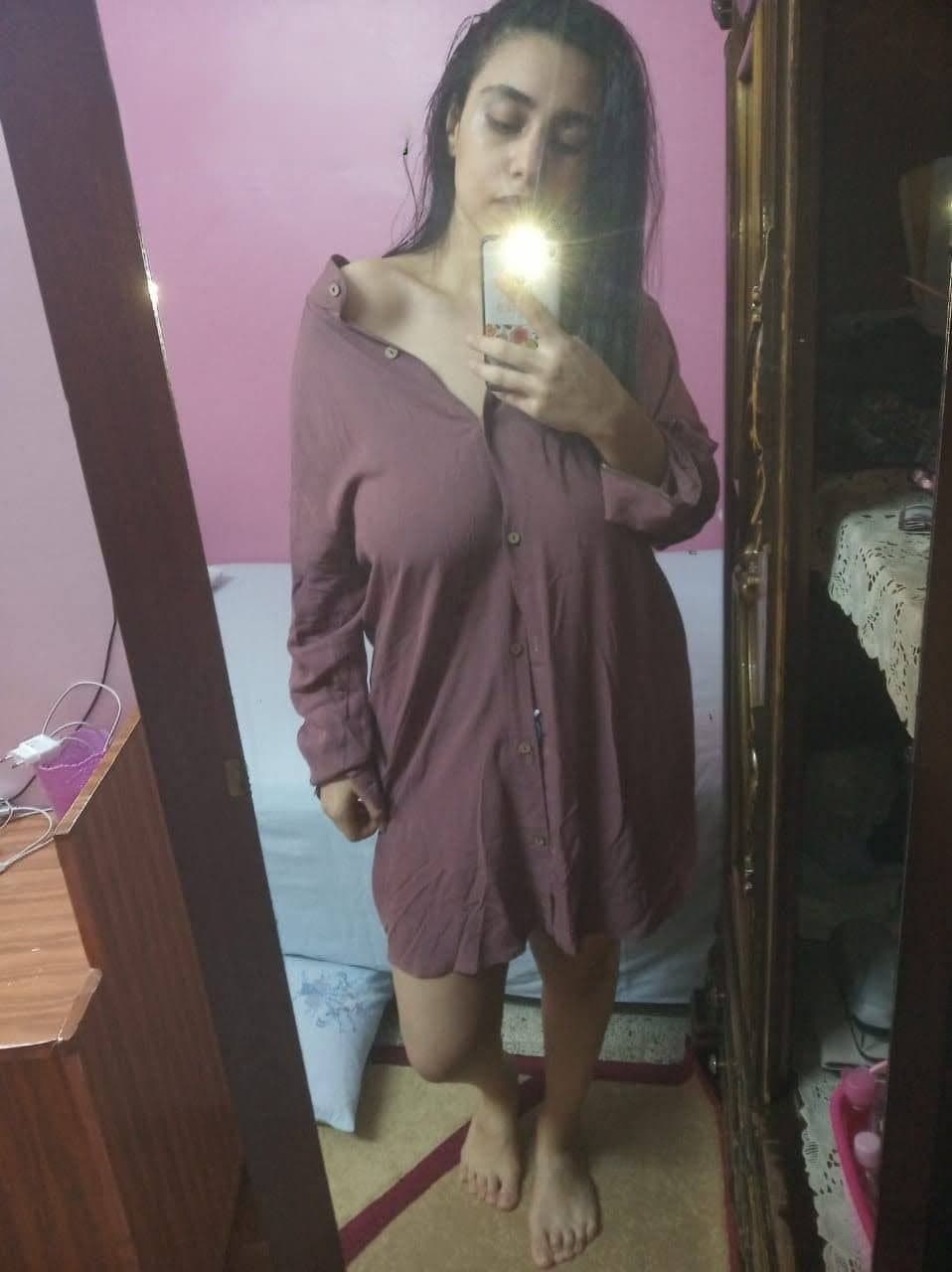 Hot Busty Indian Whore