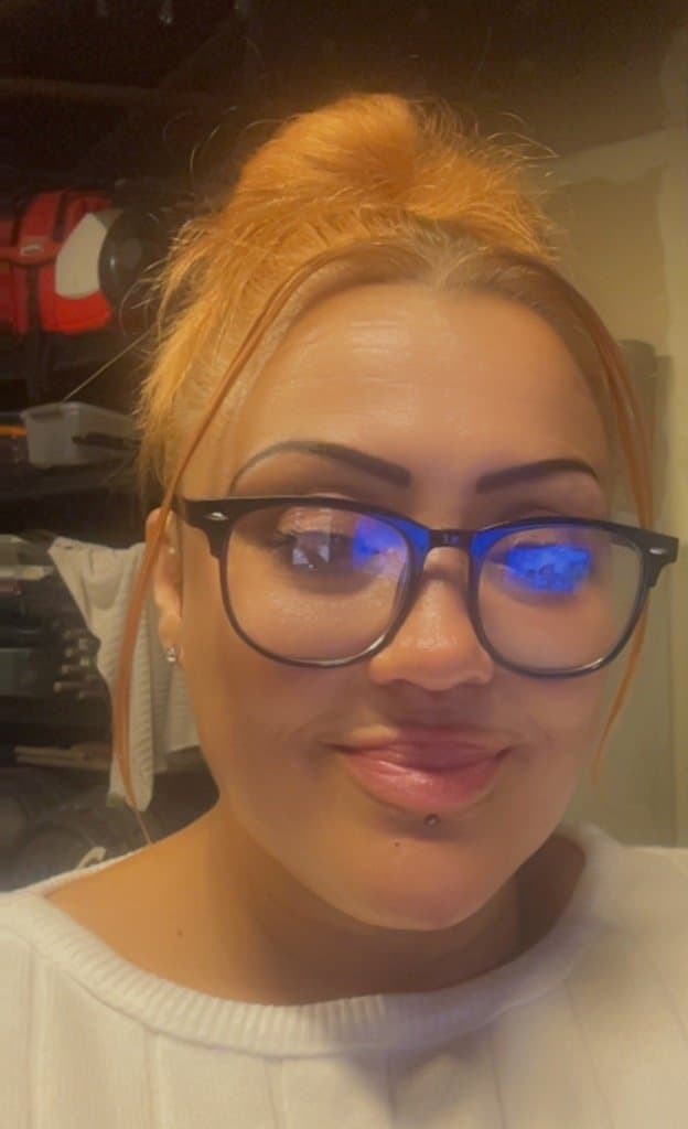 MUST WATCH CRAZY yelling orgasm mature mom 100% REAL MILF. Madura gritona nalgona casero