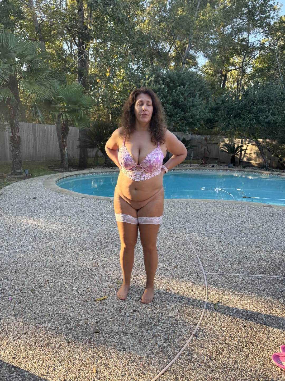 Baton Rouge Capital Realty MILF & HOTWIFE