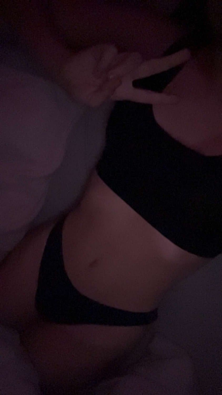 Sharing my girlfriend she love dick asf