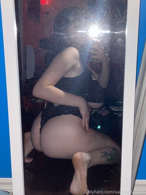 Uwucaptain666 pics that make ur dong explode (3)