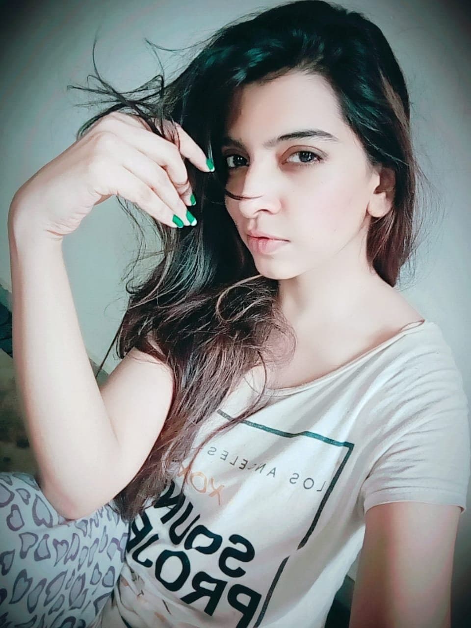 Desi hourglass figure girl stripping