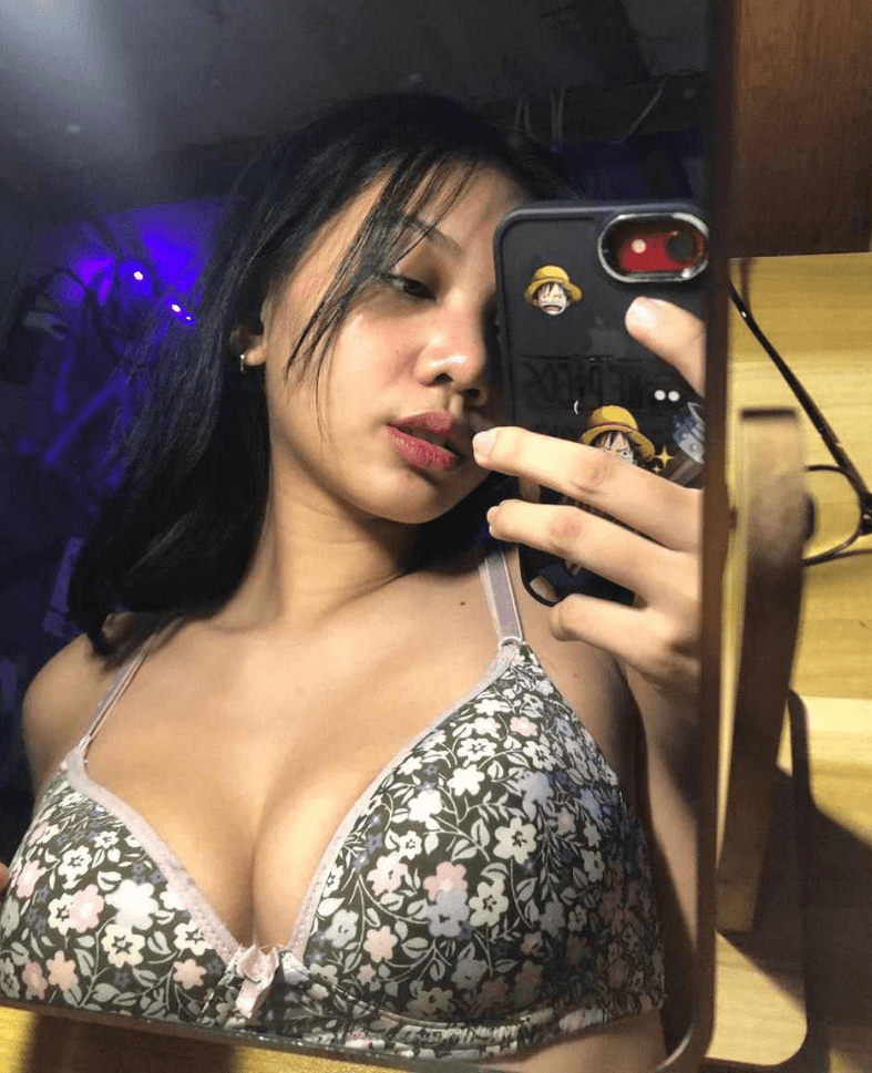 Mouth-watering Asian Teen Nudes to Jack-Off To (18yo Pinay)