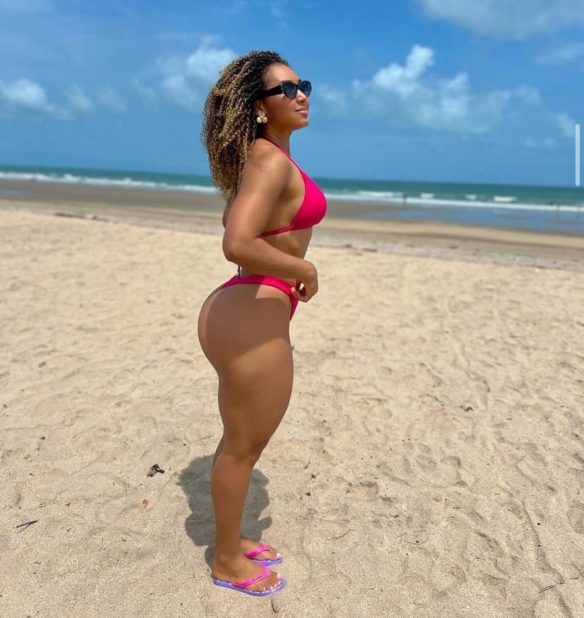 Linda cavala Fit a pedido de um seguidor