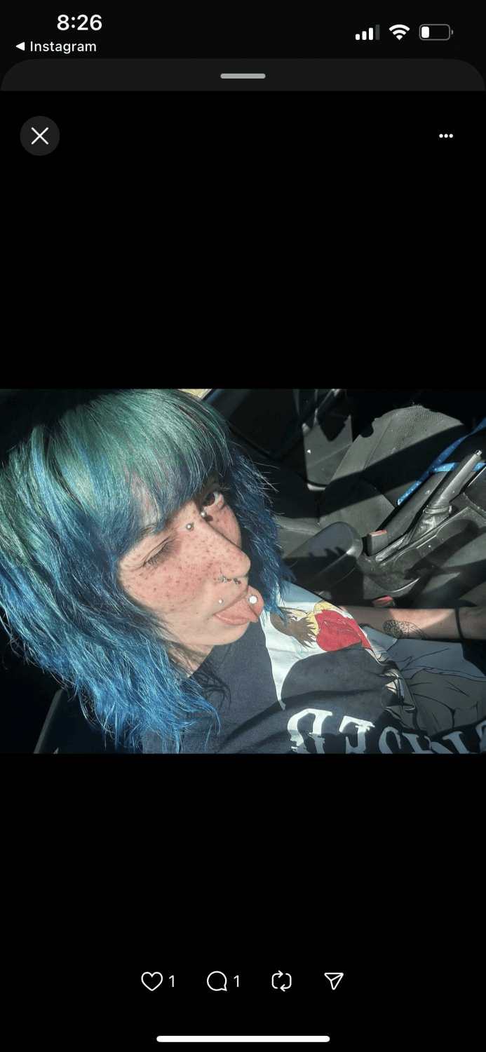 Goth babe Faye (youreallithatiam) dildo fuck creamy cum