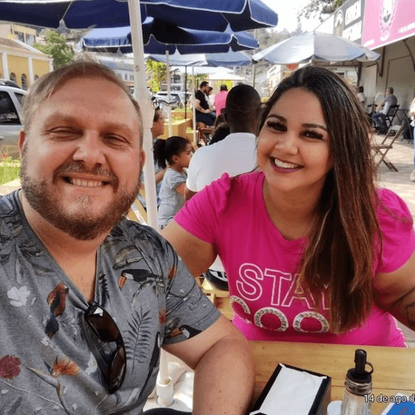 Mary Cadelona Captions | casal Mary e Alexandre Drazdauskas