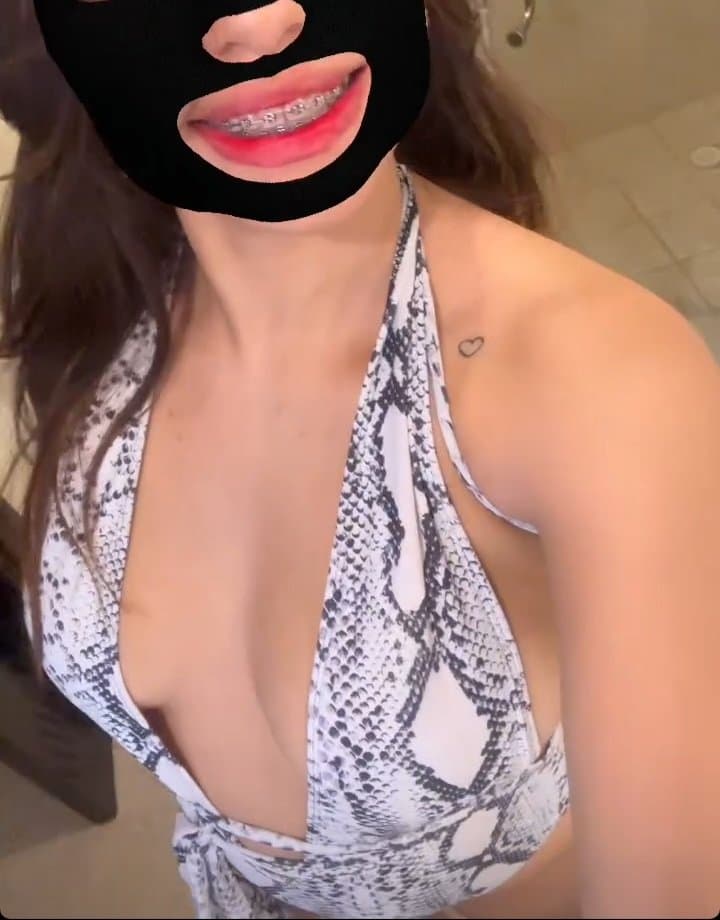 Pawg Latina teen fit body