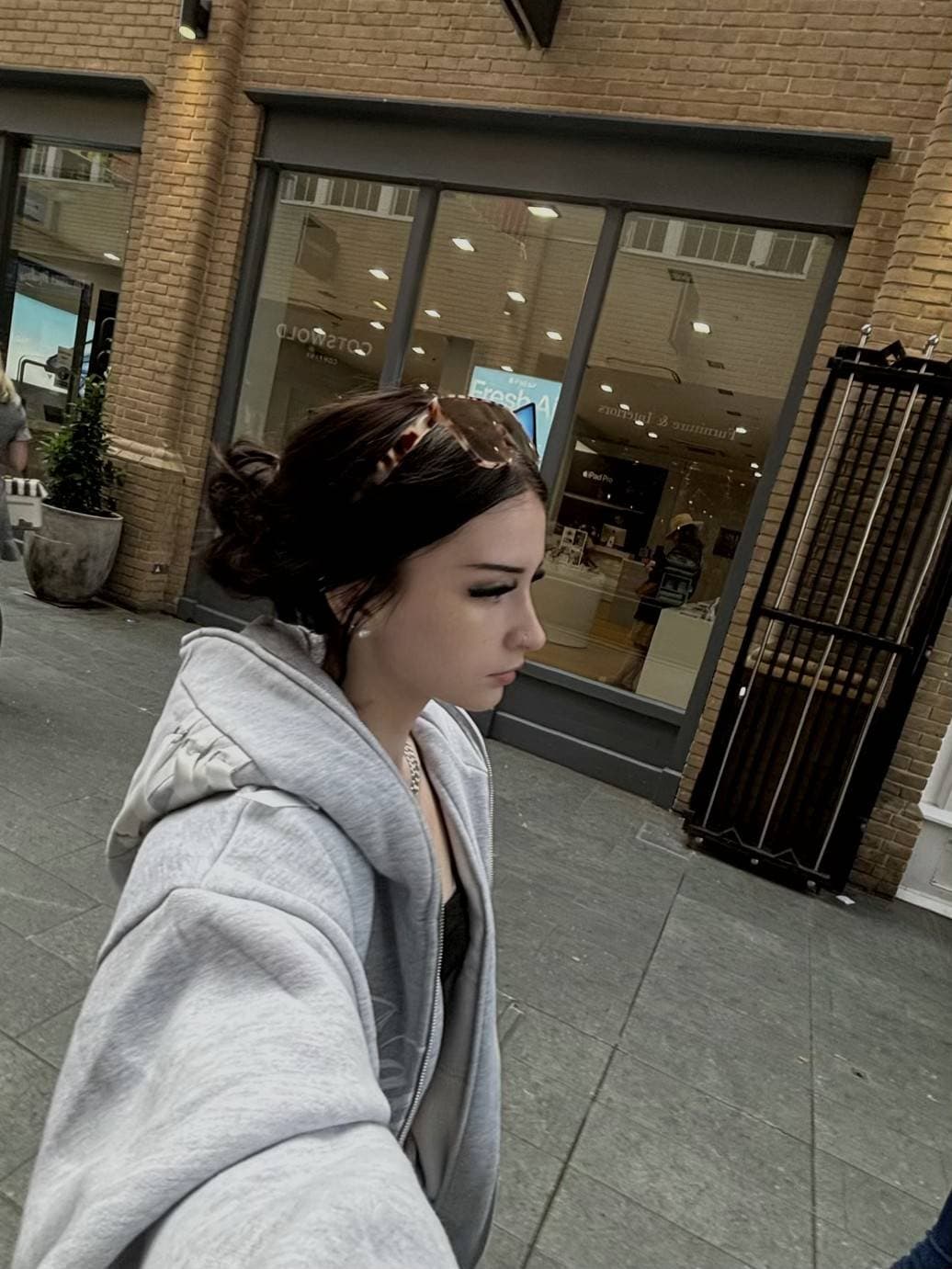 Click to view full size Me or Camilla Araujo for a night? (Im barely legal)