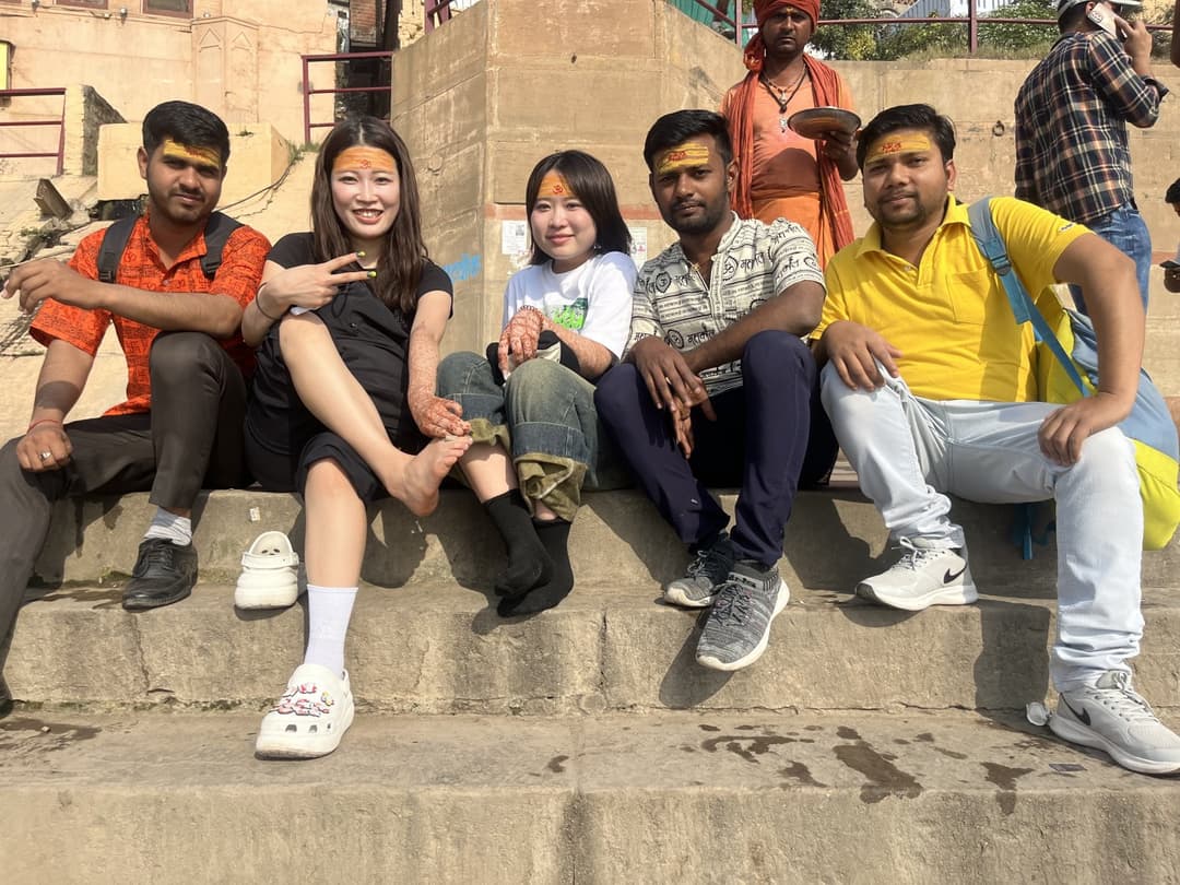 Crazy Japanese Girl shows feet in India loves indian men cheats on me in India