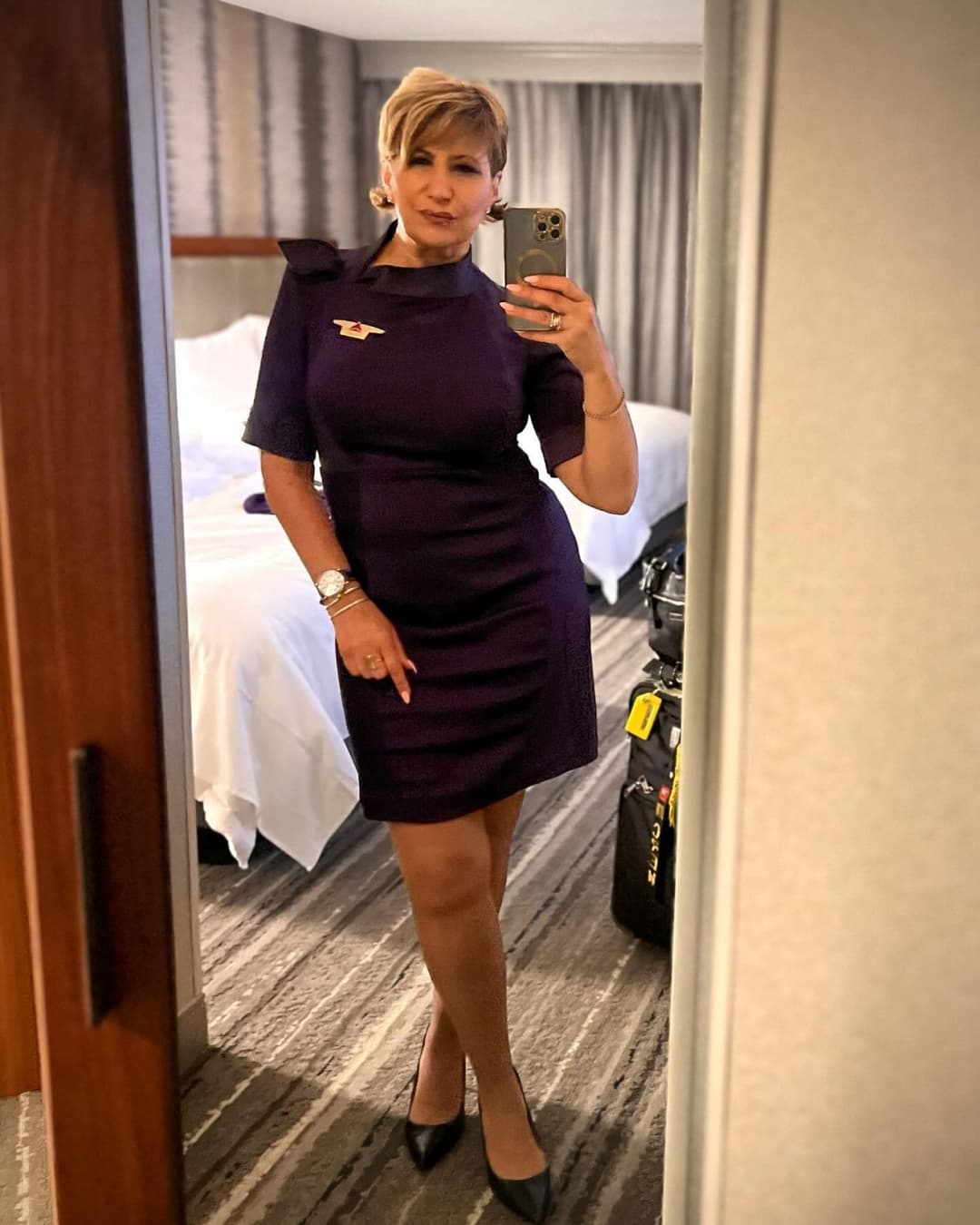Thick Gilf flight attendant 3