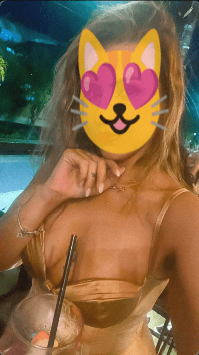 Click to view full size ME MOSTRA SUA MULHER (esposa linda gostosa sexo oral buceta)