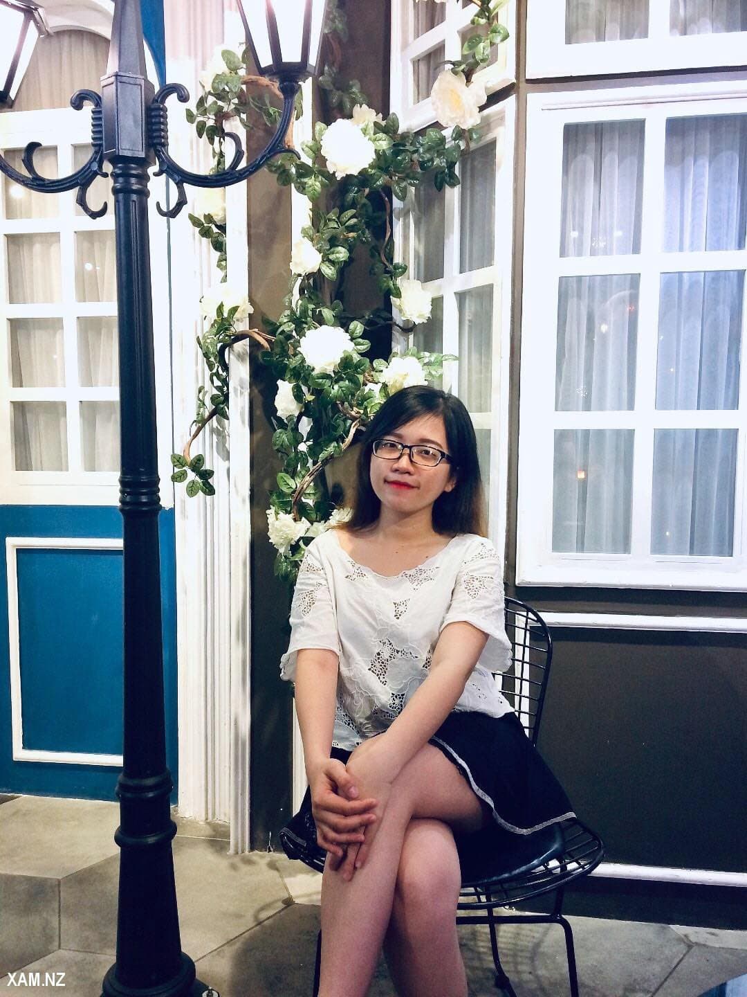 Ảnh sex Thảo Nguyễn (Cục Bông) Nguyên Phương Thảo